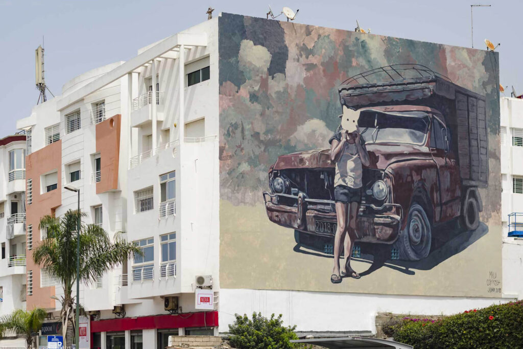 Milu Correch découvre le Street art lorsque son quartier à Buenos Aires accueille une fresque géante. En regardant l’œuvre se créer et...