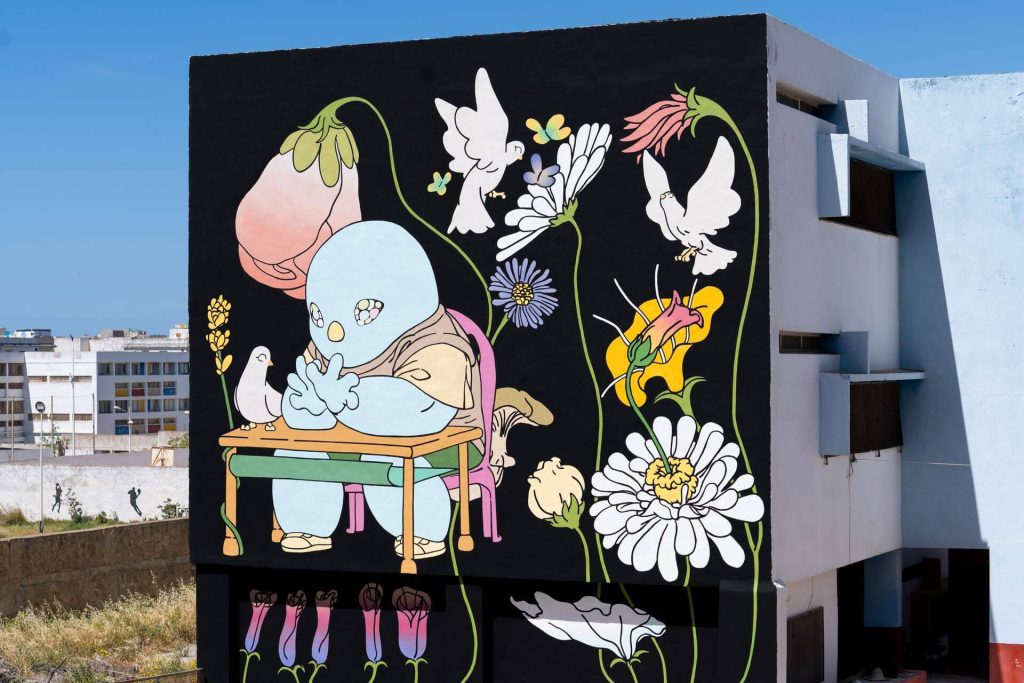 Houssam El Ghallal, Le travail de ce jeune diplômé des Beaux-Arts de Tétouan s’ancre dans un monde merveilleux où triomphe le héros Hmama...