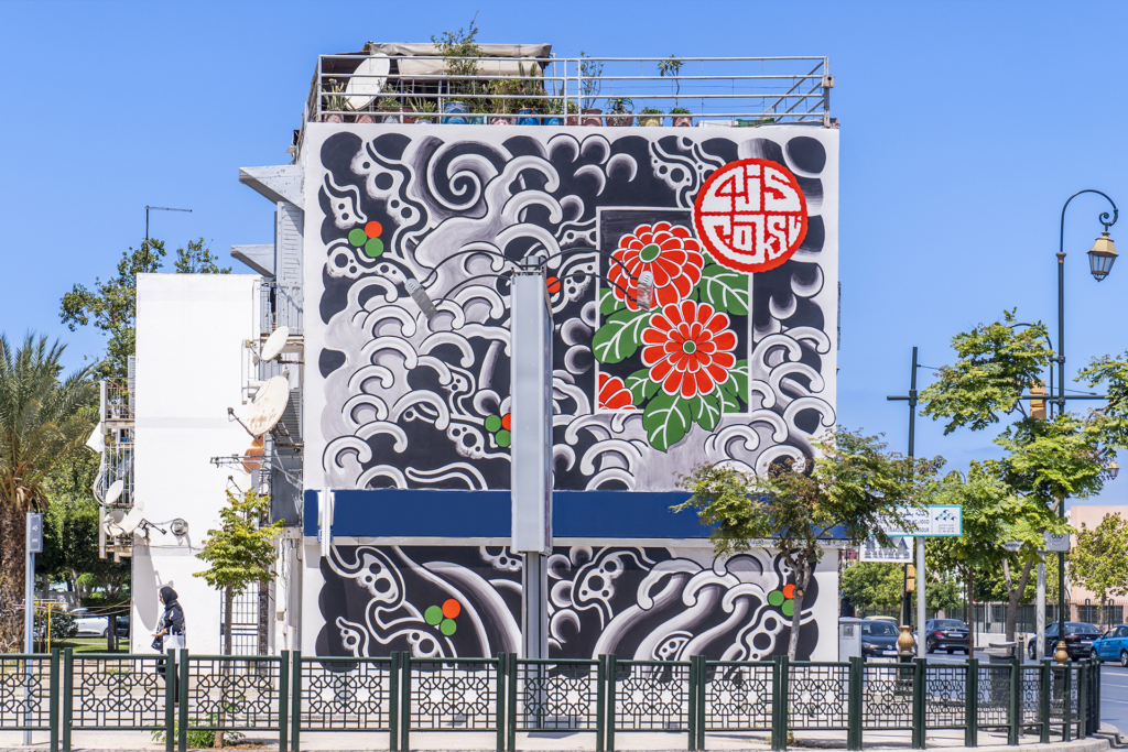 Cisco, Graffeur durant sa jeunesse, graphiste et désormais tatoueur, avec de l’encre pour unique intermédiaire, Cisco nous transporte...